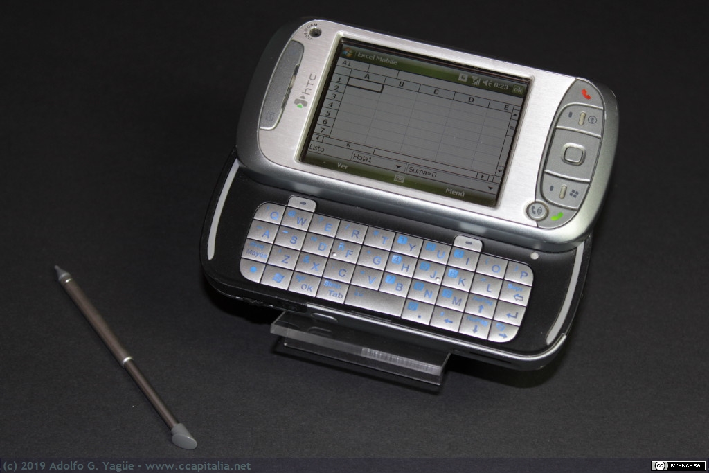 954 - HTC TyTN (CPU Samsung ARM, Windows Mobile 6.0, GSM, GPRS y EDGE) (3), 2006