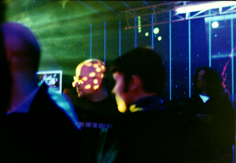 2001 People In Radar [Pedro Peris]