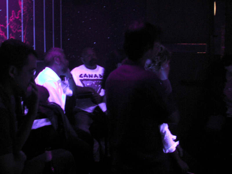People In Radar (2002)
