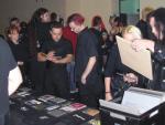 Shorai firmando autógrafos (Berlín 2004)