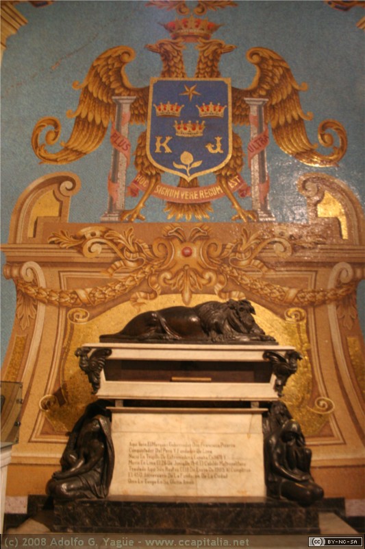 Tumba de Francisco Pizarro (2)