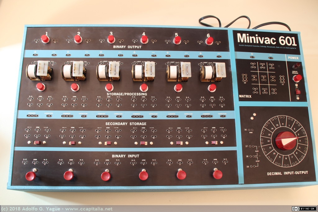 034 - Minivac 601 (1), 1961