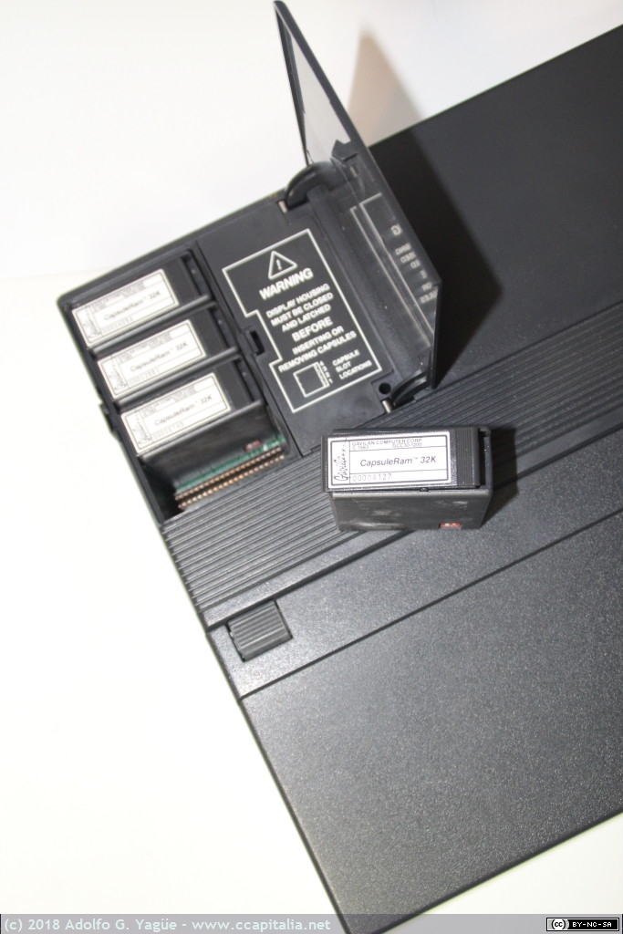 282 - Gavilan SC. Detalle de las CapsuleRam (4), 1983