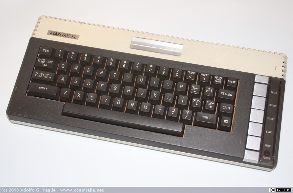 833 - Atari 600XL, 1983