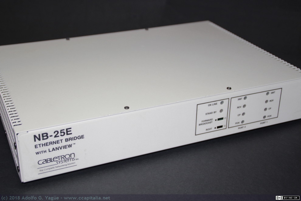 336 - Ethernet Bridge NB-25E Cabletron (1), 1990