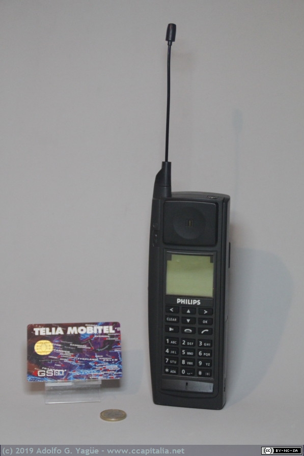 1180 - Philips PR800 (GSM) y tarjeta SIM de Telia Mobile (1187). OEM Dancall (1), 1993 
