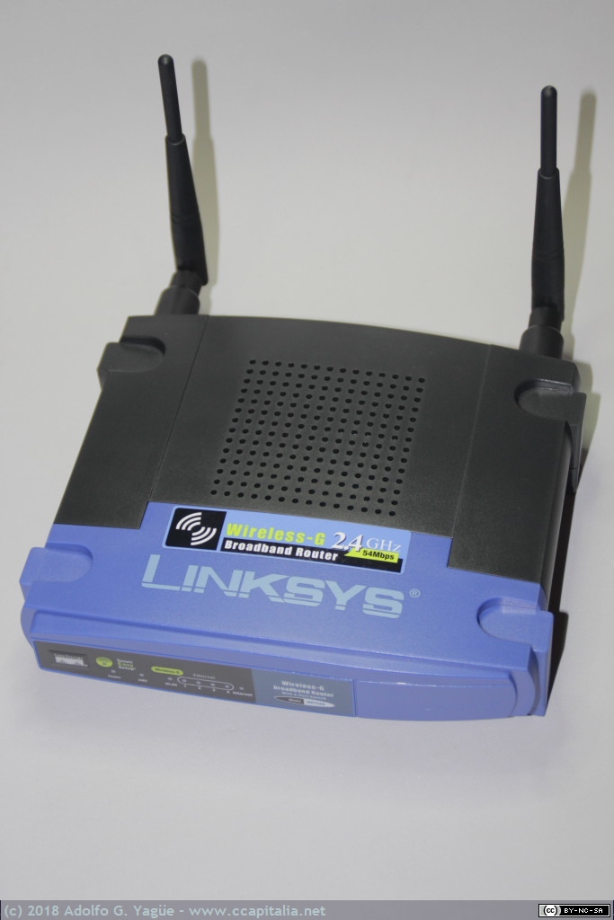 462 - Punto de acceso WIFI Linksys WTR54G. 802.11bg (1), 2002