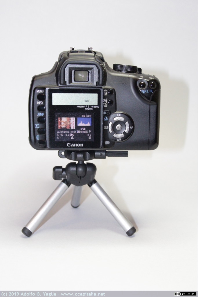 1238 - Canon EOS-350D de 8Mpx (2), 2005