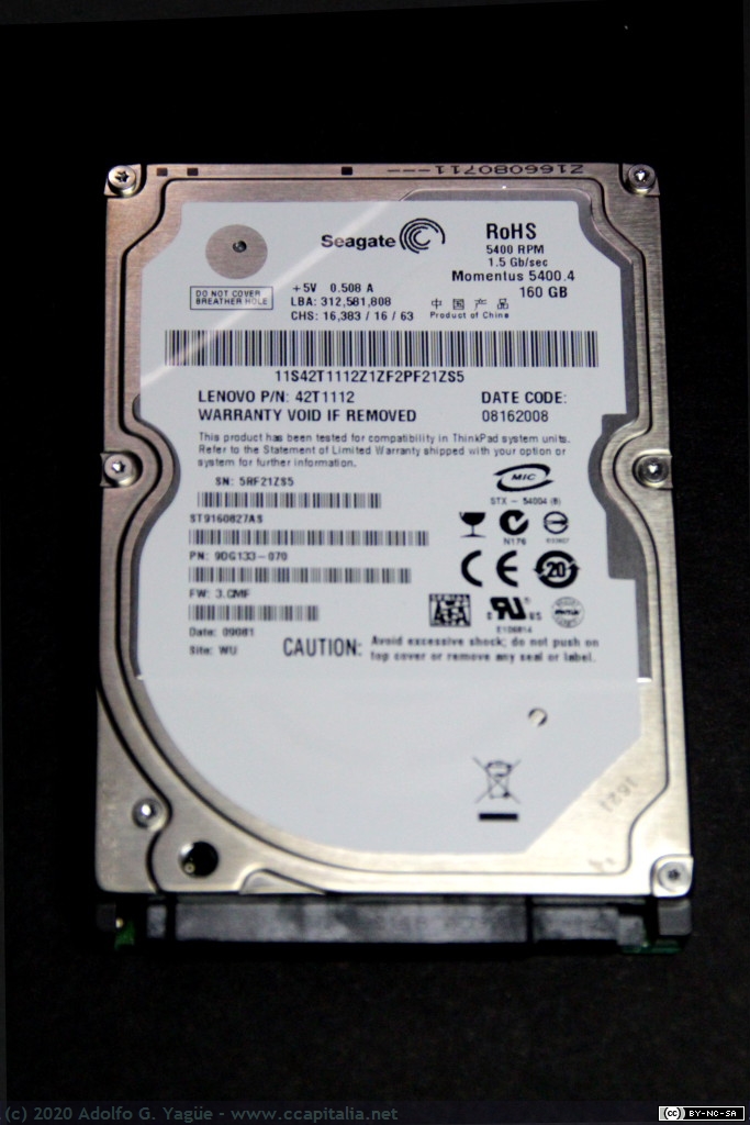 1089 - Disco duro de 160GB Seagate Momentus de 2'' 1/2 con interface SATA (1), 2009