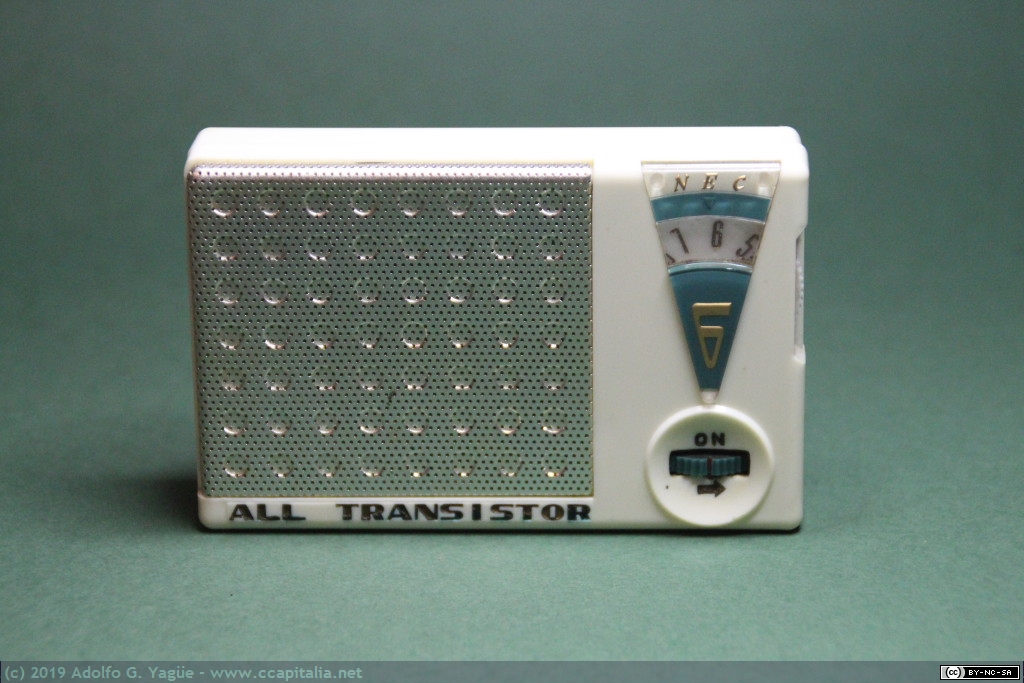 1249 - NEC NT-620 Radio AM con 6 transistores (2), 1959