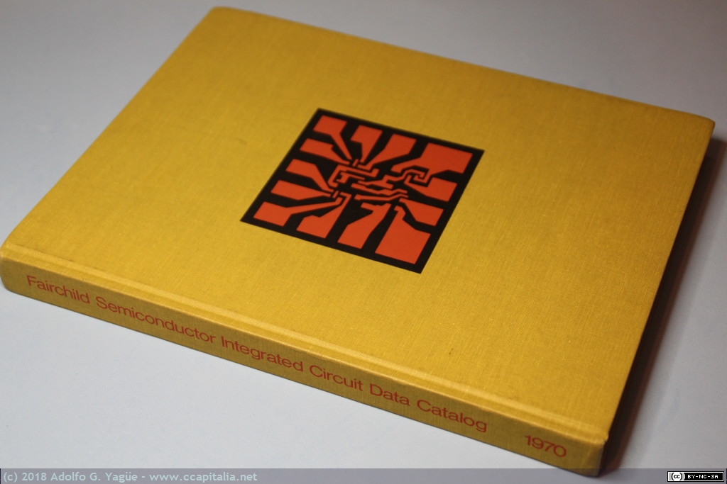 692 - Fairchild Semiconductor Integrated Circuit Data Catalog (1), 1969