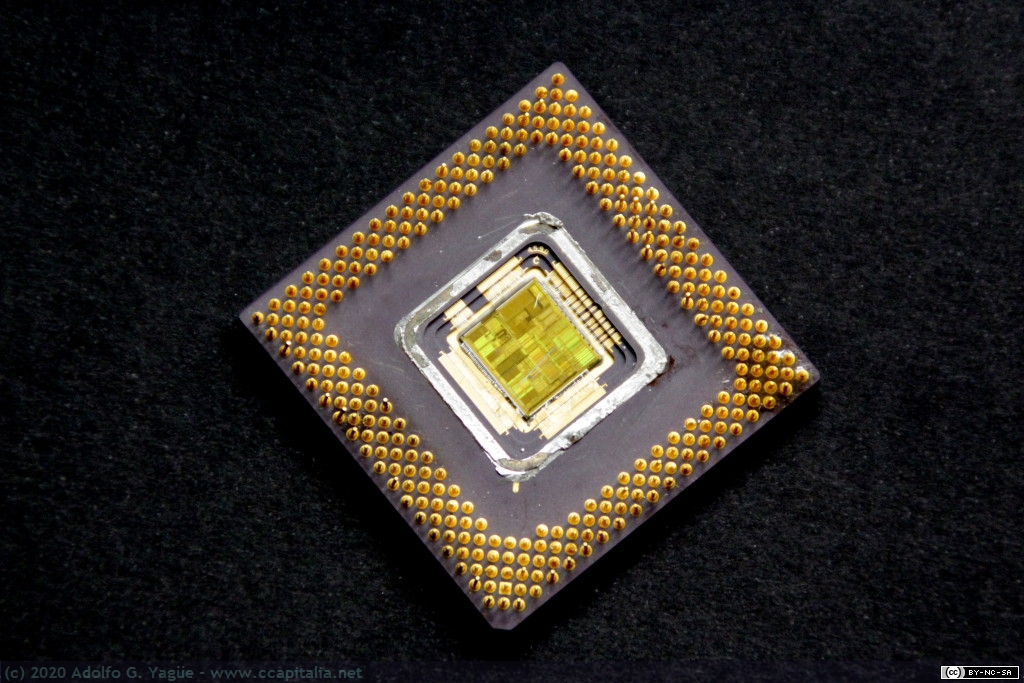 267 - Intel Pentium (Detalle interior), 1993