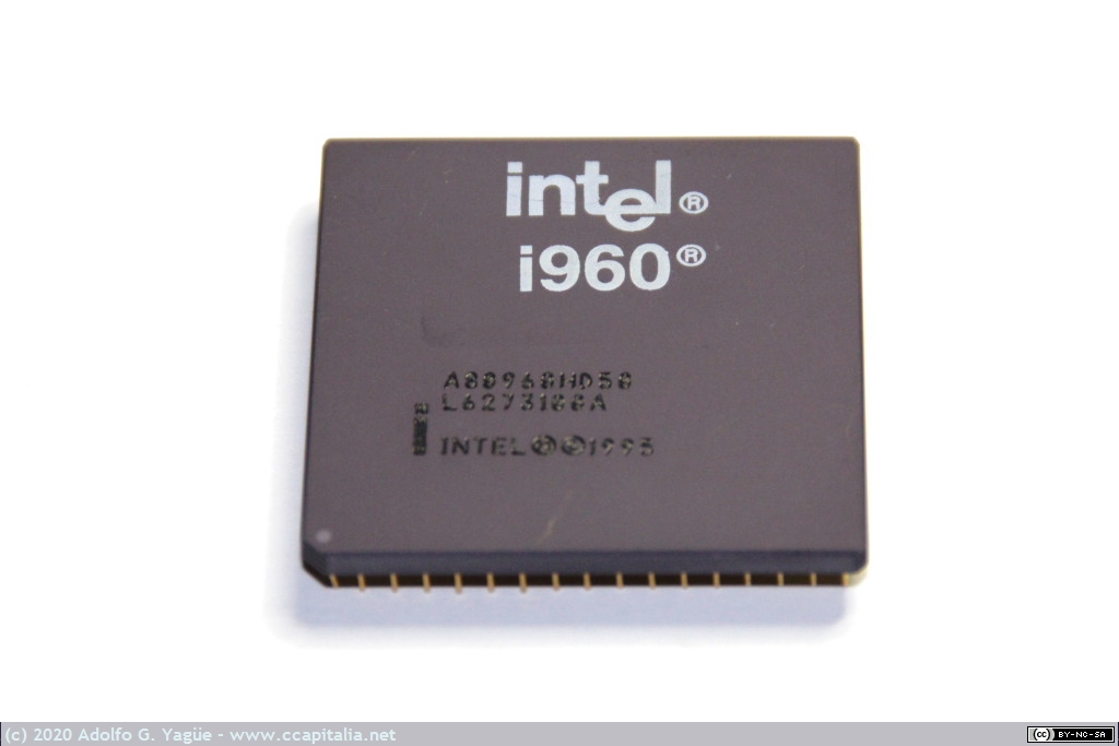 720 - Intel 960. Microprocesador de arquitectura RISC, 1995