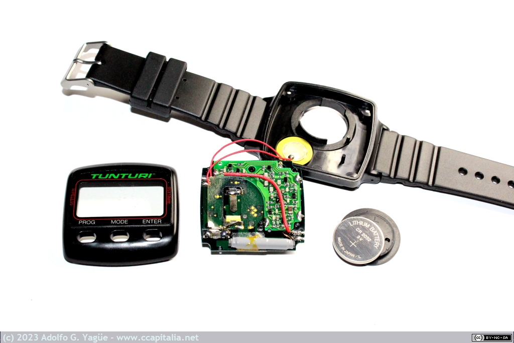 1778 - Pulsómetro Tunturi TPM-600. Interior del reloj (2), 1989