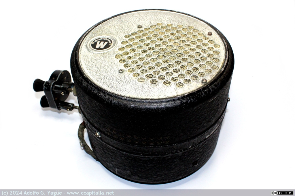1819 - Westinghouse WR500. Receptor radio de onda media para automóvil (2), 1935