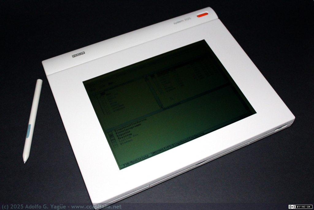 2012 - Notepad NCR 3125. Tablet de 10" con lápiz inalambrico. MS-DOS v5.0 y NCR PEN-OS v1.0 (1), 1991