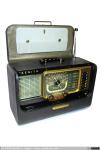 1690 - Zenith Trans-Oceanic H500. OM 187,5-566m y OC hasta 16m. Antena wavemagnet y telescópica (2), 1951