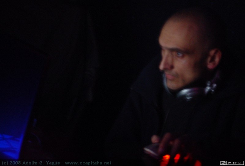 Saverio Evangelista - Live Act #45 - 04.01.04 (3)