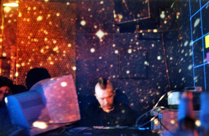 Paul Webb - Live Act #41 - 23.06.02 (2)
