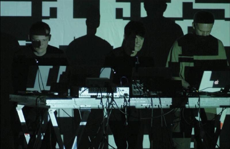 Signal  - La Casa Encendida - 11.06.04 (1)