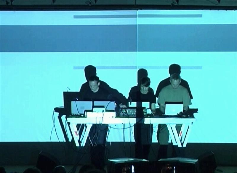 Signal  - La Casa Encendida - 11.06.04 (4)