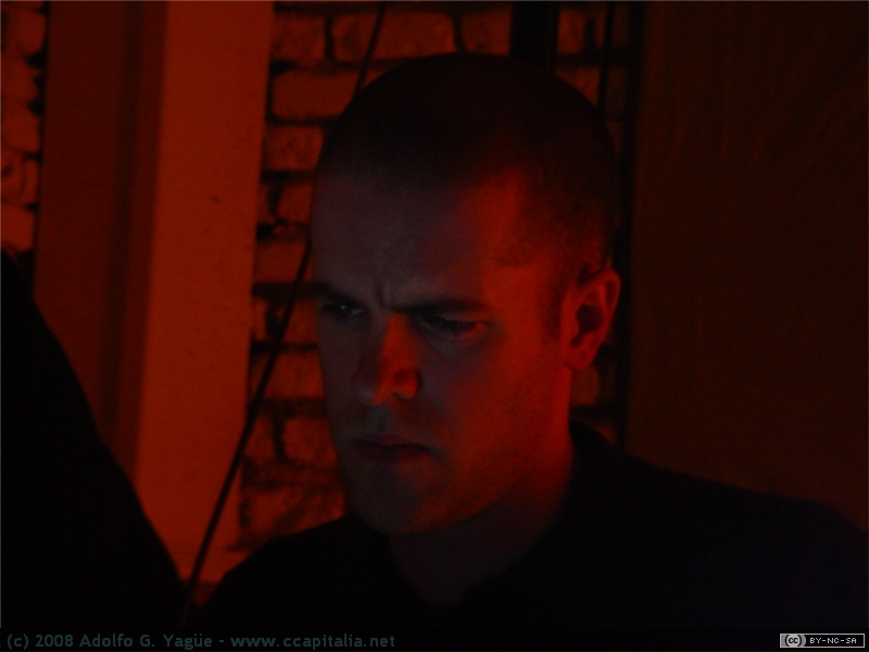 Richard Chartier - Klangmaschine  - 12.03.04 (3)