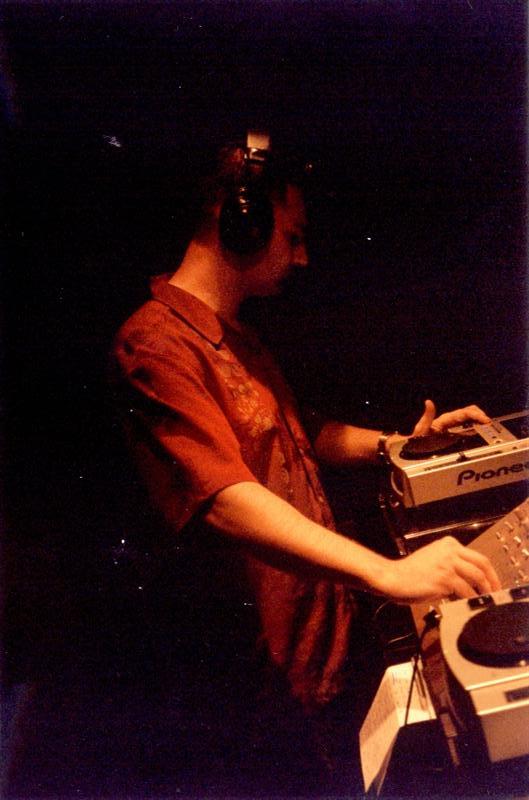 Adamo - Klangmaschine - 29.06.03 (3)