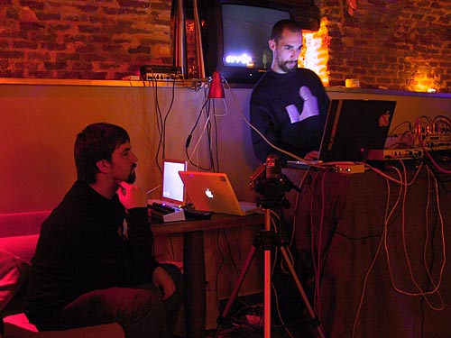 Error y Rec-Overflow - Klubben - 17.12.02 (1)
