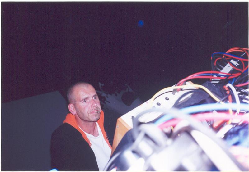 Thomas Brinkmann - Elektronikaldia - Septiembre 2000 (1)