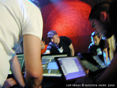 Paco López y Akita vs Mego Laptop Orchestra - Sonar - 16.06.00 (1)