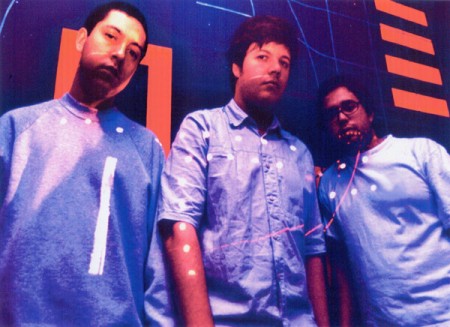 Emak Bakia: David, Abel (El Hijo, Ex Migala) y Coque (Ex Migala), 2001