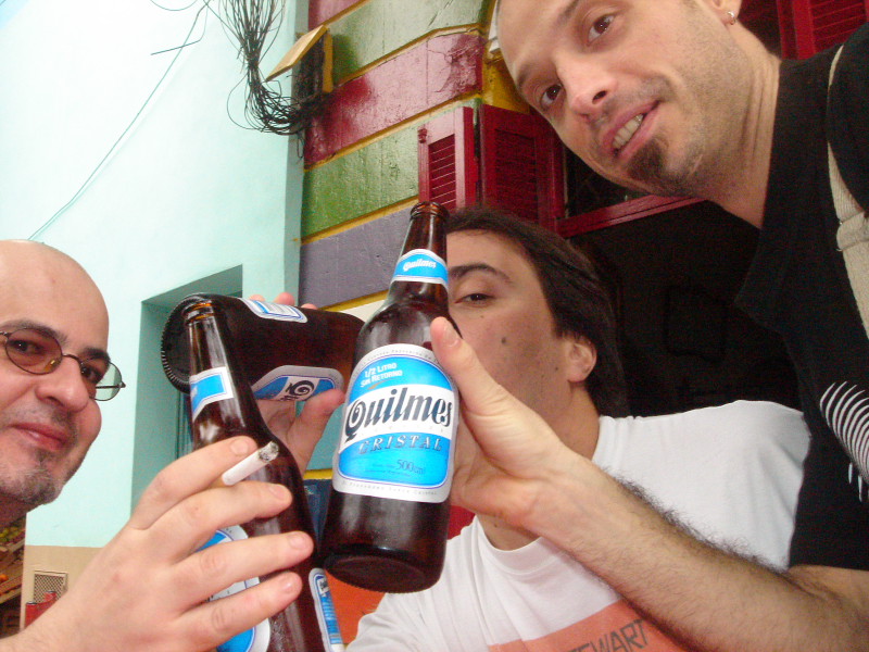 Sevi, Le Troner, Molo. Buenos Aires, 2005