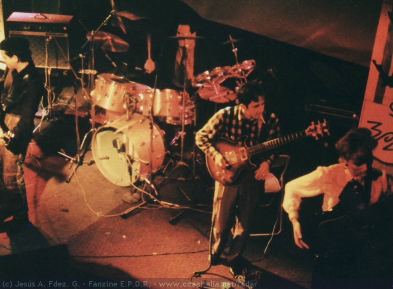 Alphaville Live @ Rock-Ola [1984, Fiesta E.P.D.R.] (4)