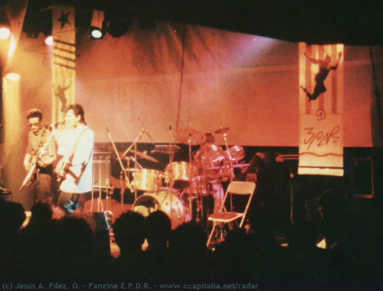 Corazones Blindados Live @ Rock-Ola [1984, Fiesta E.P.D.R.] (3)
