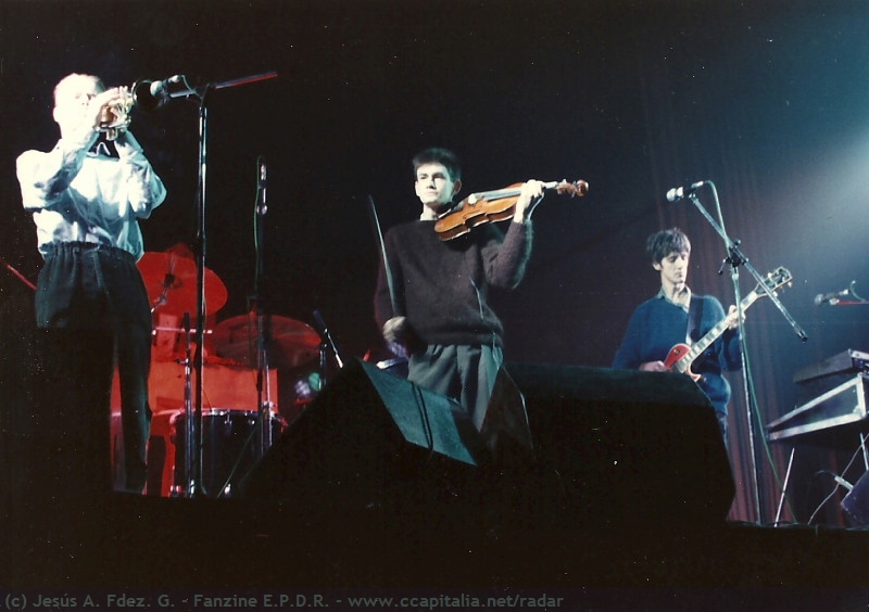 The Durutti Column Live @ Astoria [1985] (1)