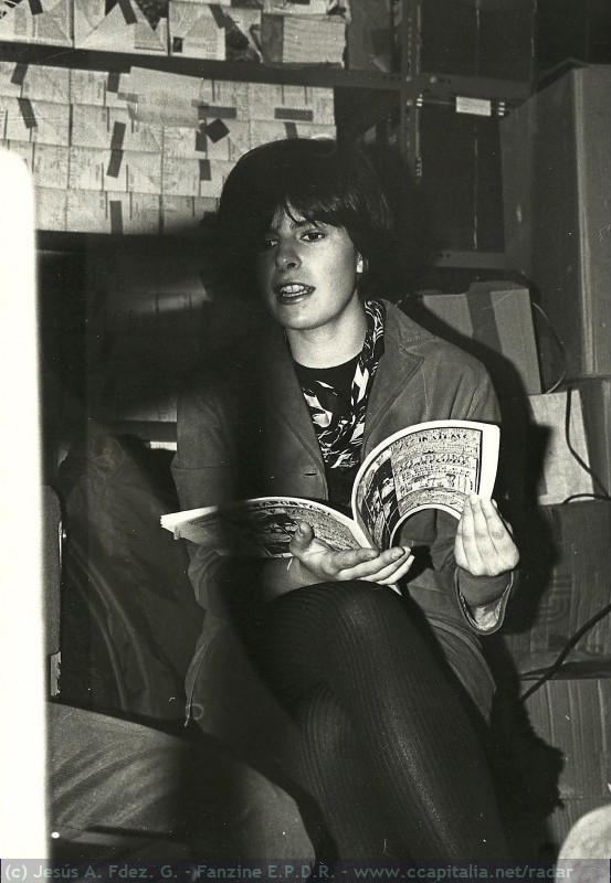 Los Monaguillosh [Local Ensayo] (Susana leyendo E.P.D.R. Nº '1')