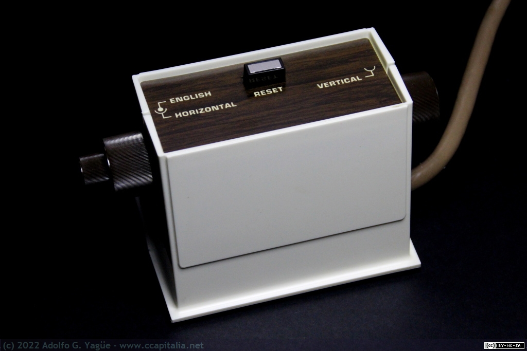 1604 - Magnavox Odyssey. Controlador de movimiento horizontal, vertical y english (2), 1972